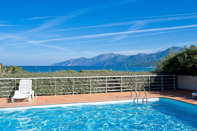 Suarella, Saint-Florent, a residence 300 metres from the beach